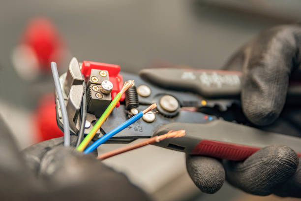 Best Circuit Breaker Repair  in Bristol, WI